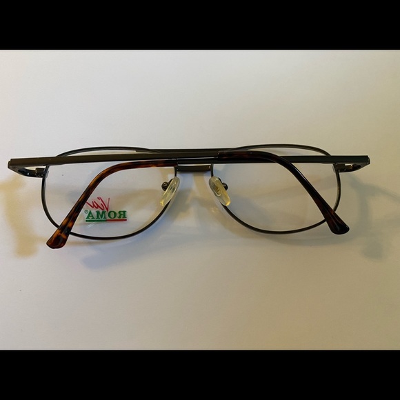 Vía Roma VR520 Brown 52/18/140 Eyeglass Frame - Picture 5 of 6